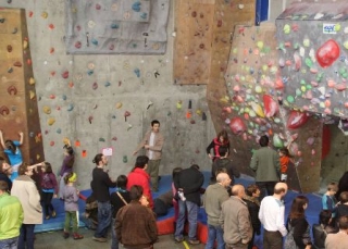  El club en el Saint Louis -9999999- LOGO GYMNASIO - ESCAPILADA DE LOGO